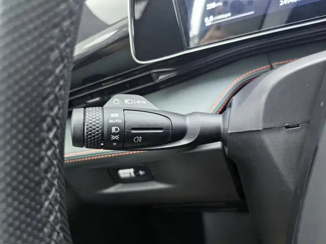 Geely Boyue — Фото автомобиля 21