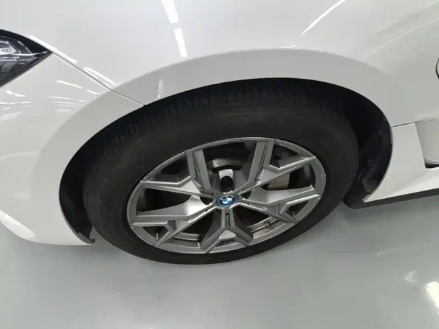 BMW i3 — Фото автомобиля 22