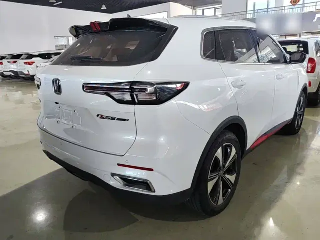 Changan CS55 Plus — Фото автомобиля 6