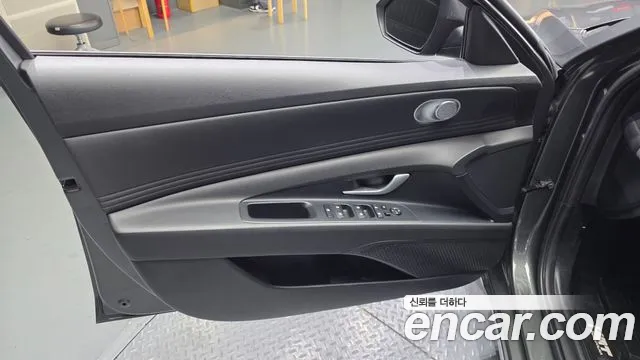 Hyundai AVANTE Avante (CN7) — Фото автомобиля 23