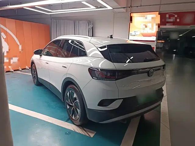 Volkswagen ID.4 Crozz — Фото автомобиля 4