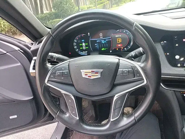Cadillac CT6 — Фото автомобиля 10