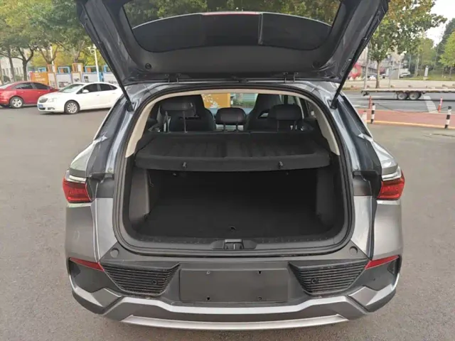 BYD Yuan PLUS — Фото автомобиля 18