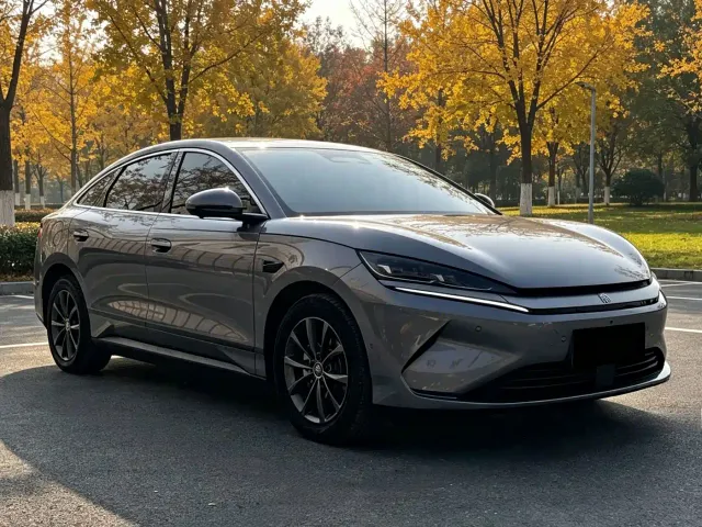BYD Qin L — Фото автомобиля 3