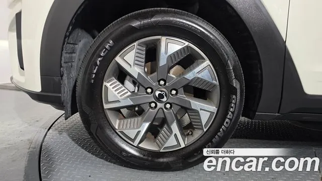 KGM Torres EVX — Фото автомобиля 5