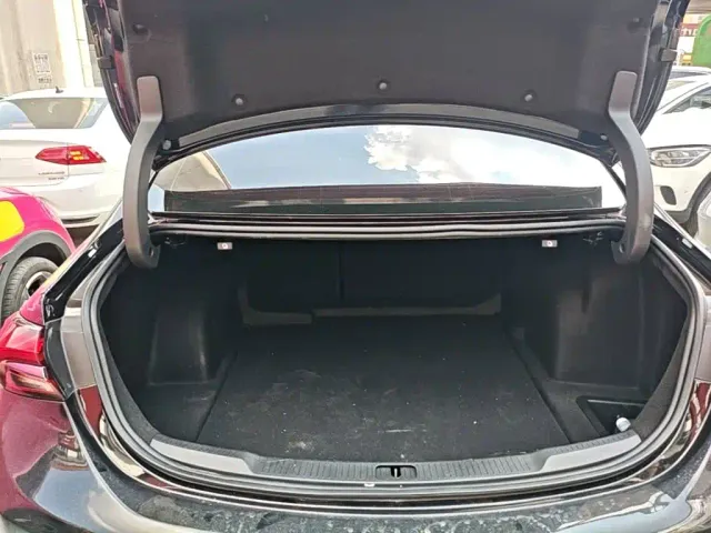 Buick LaCrosse — Фото автомобиля 18