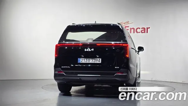 Kia Carnival 4th Gen — Фото автомобиля 4