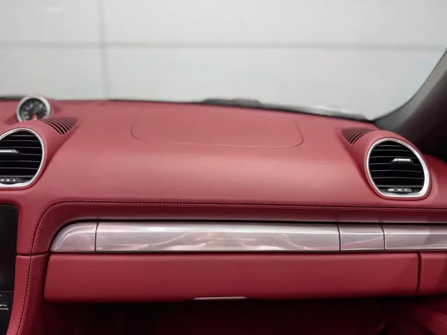 Porsche 718 — Фото автомобиля 30