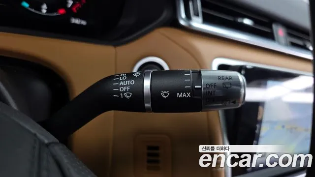 Land Rover Range Rover Velar Range Rover Velar 3.0 P400 R-Dynamic HSE — Фото автомобиля 26