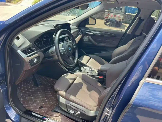 BMW X1 — Фото автомобиля 8
