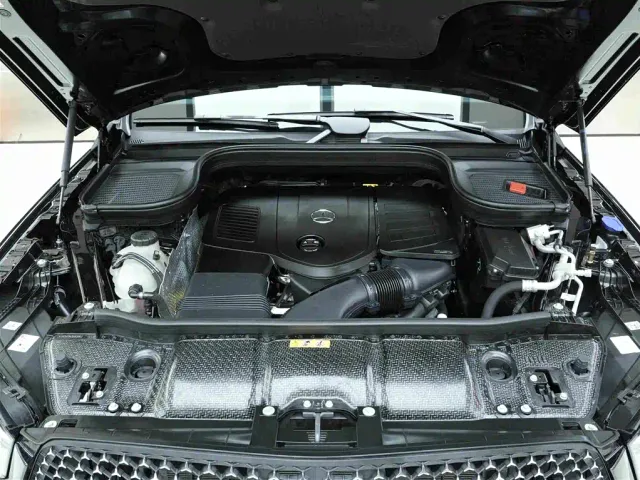 Mercedes-Benz GLE-Class — Фото автомобиля 18