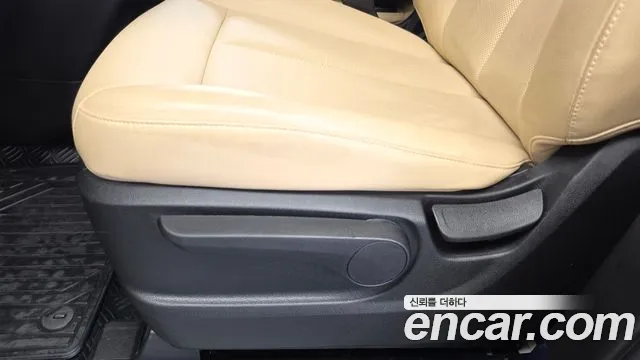 Hyundai Staria — Фото автомобиля 16