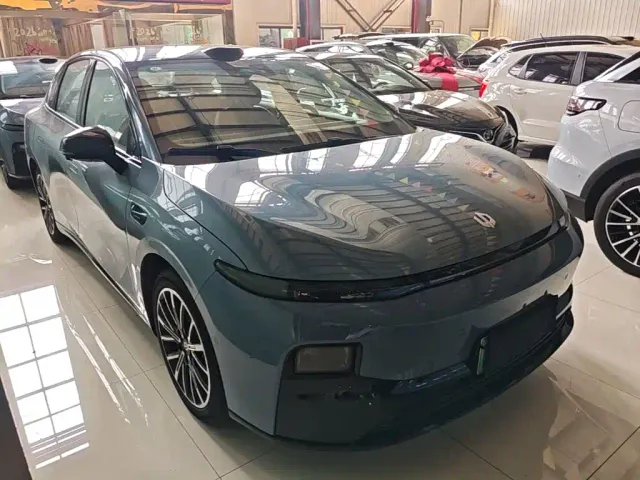Leapmotor B01 — Фото автомобиля 3