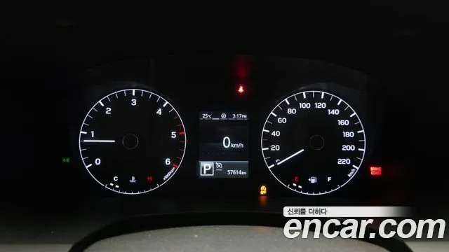 KG_Mobility_Ssangyong Rexton Новый Rexton Sport Дизель 2.2 4WD — Фото автомобиля 8