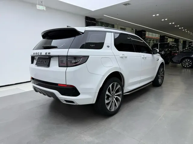 Land Rover Discovery Sport — Фото автомобиля 2