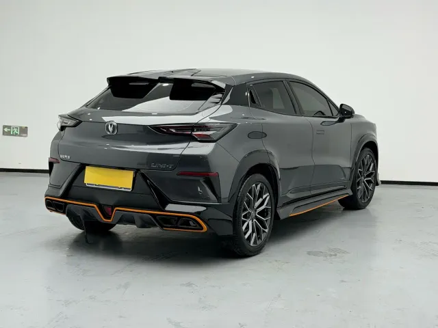 Changan UNI-T — Фото автомобиля 5