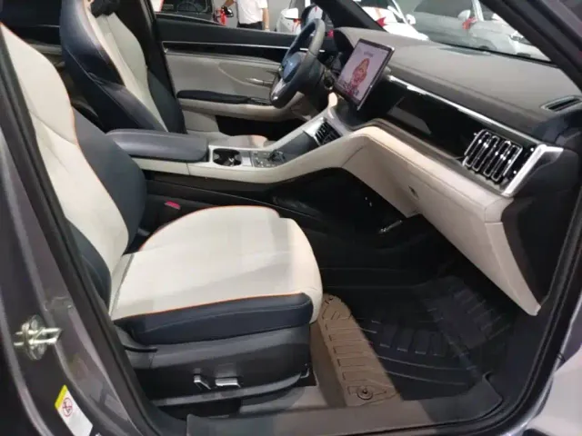 BYD Song PLUS — Фото автомобиля 24