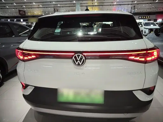 Volkswagen ID.4 Crozz — Фото автомобиля 5