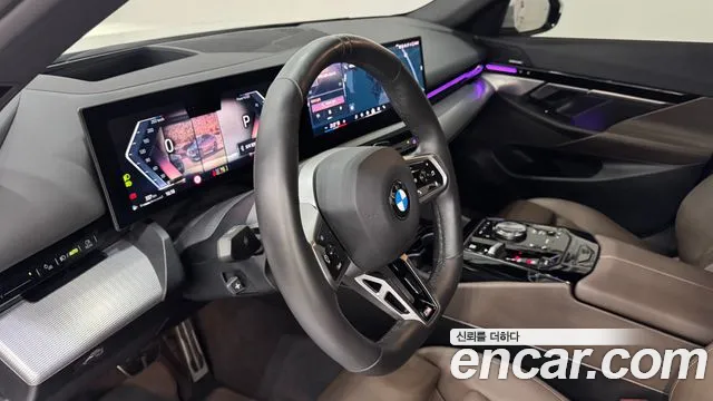 BMW 5-Series — Фото автомобиля 11