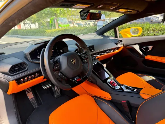Lamborghini Huracan — Фото автомобиля 5