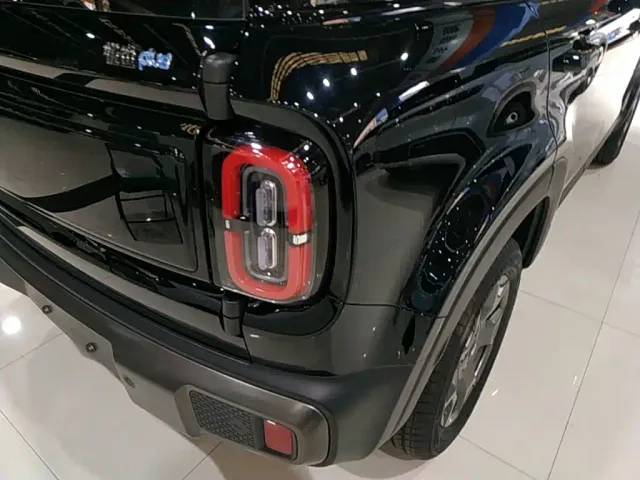 Baojun Yep Plus — Фото автомобиля 7