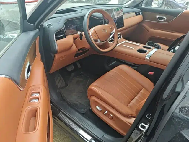 GAC Trumpchi Xiangwang S9 — Фото автомобиля 15