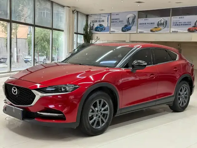 Фотография автомобиля — Mazda CX-4