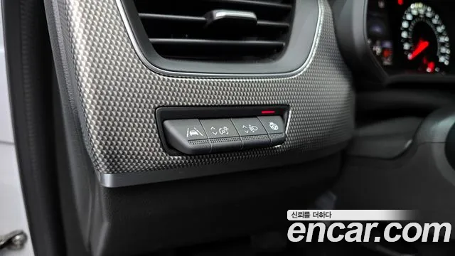 Renault-KoreaSamsung XM3 — Фото автомобиля 16