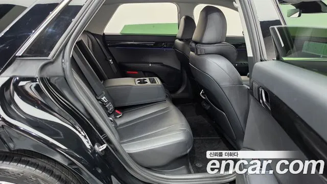 Hyundai Grandeur GN7 — Фото автомобиля 17