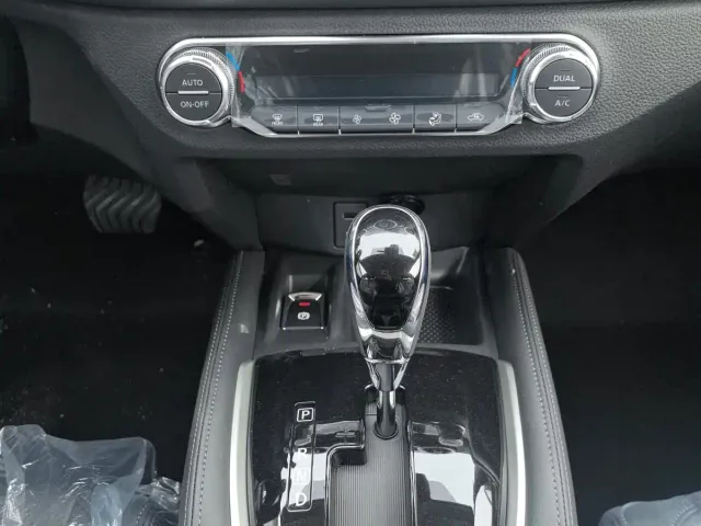 Nissan X-Trail — Фото автомобиля 11