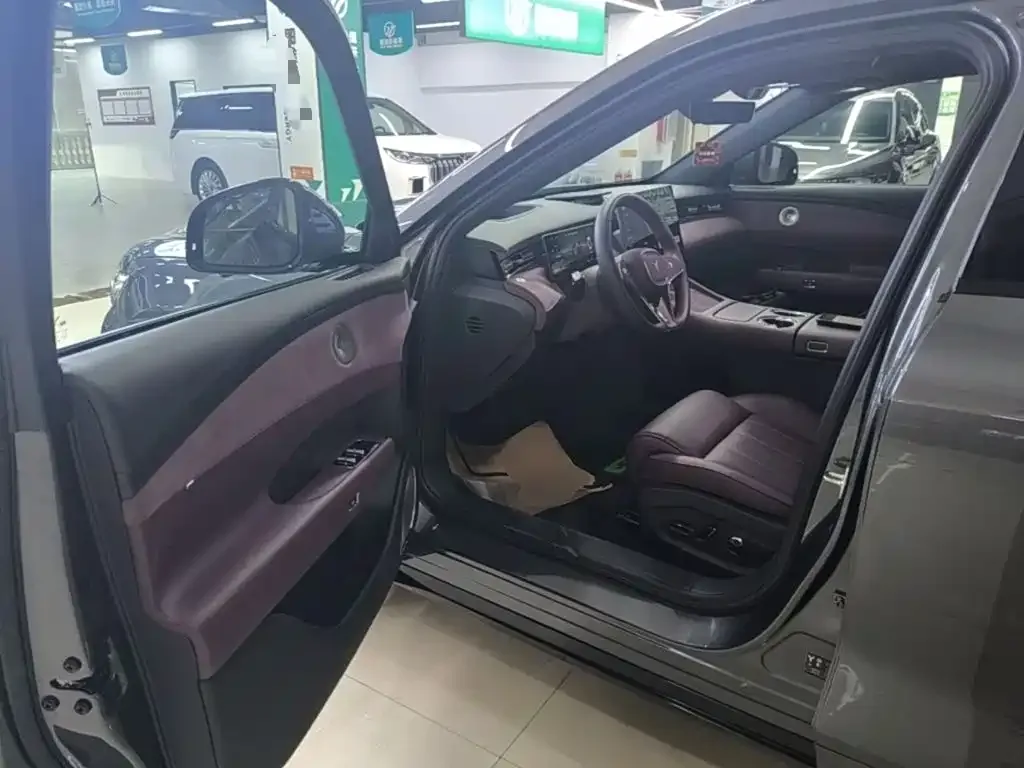 Voyah Auto VOYAH FREE 2025 FREE+ RWD Qiankun Edition — Фото автомобиля 15