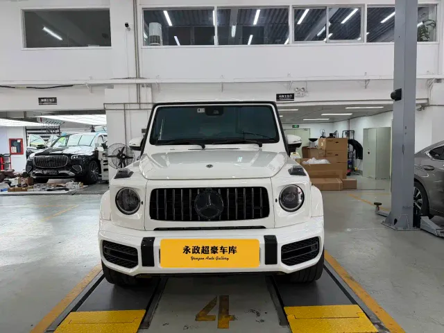 Mercedes-Benz G-Class — Фото автомобиля 4
