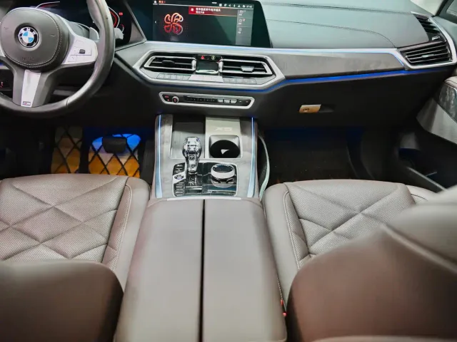 BMW X5 — Фото автомобиля 9