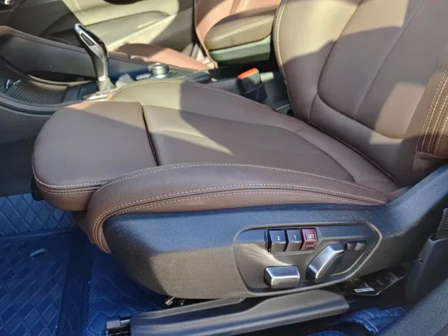 BMW X1 — Фото автомобиля 12