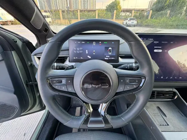 BYD Seal 06 GT — Фото автомобиля 5