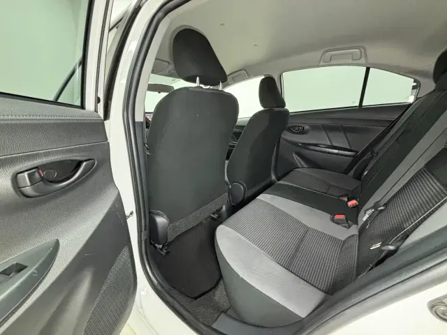 Toyota Vios — Фото автомобиля 9