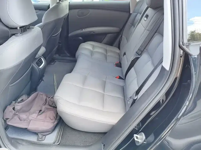 IM Motors LS6 — Фото автомобиля 16