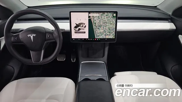 Tesla Model Y — Фото автомобиля 6