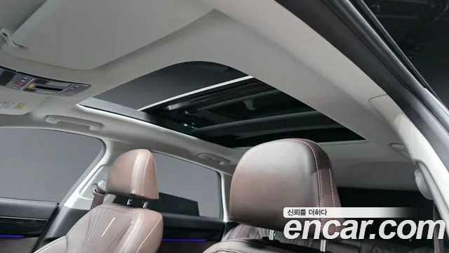 Hyundai Grandeur GN7 — Фото автомобиля 24