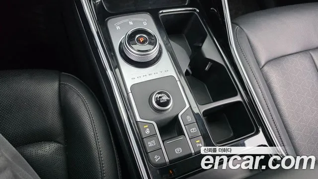 Kia Sorento Sorento 4-е поколение Дизель 2.2 2WD — Фото автомобиля 9