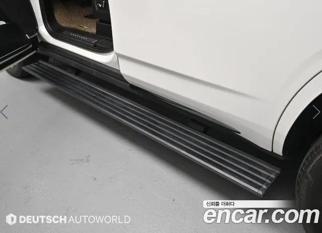 Cadillac Escalade 5th Gen — Фото автомобиля 16