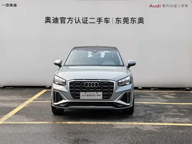 Audi Q2L — Фото автомобиля 2