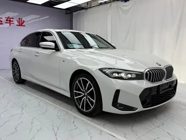 BMW 3 Series — Фото автомобиля 3