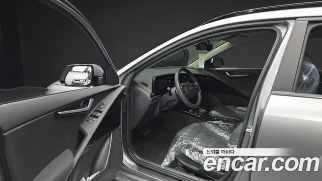 Kia Niro New — Фото автомобиля 10