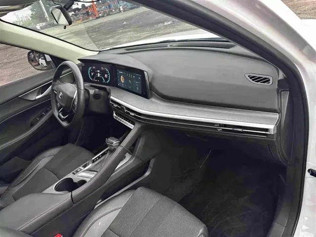 Changan CS35 Plus — Фото автомобиля 12