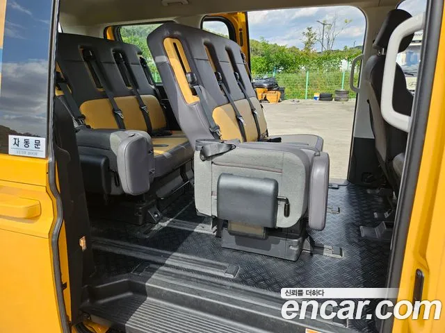 Hyundai Staria — Фото автомобиля 9