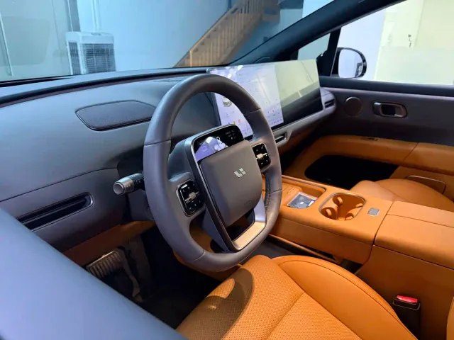 Li Auto i6 — Фото автомобиля 10