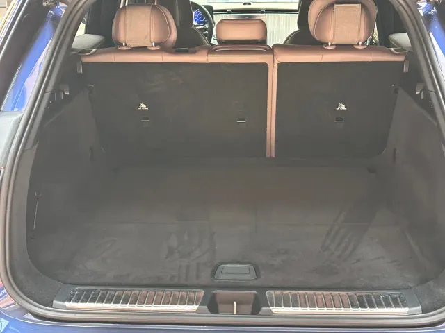 Mercedes-Benz EQE SUV — Фото автомобиля 9