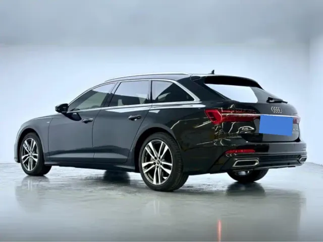 Audi A6 — Фото автомобиля 4