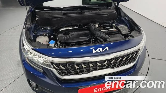 Kia Seltos Seltos Бензин 1.6 Turbo 4WD — Фото автомобиля 6